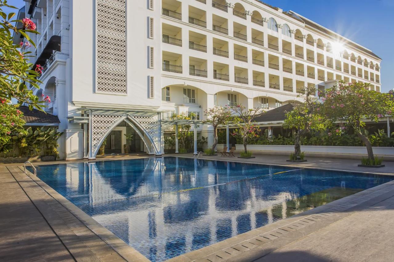 Grand Rohan Jogja Baturetno Exterior foto