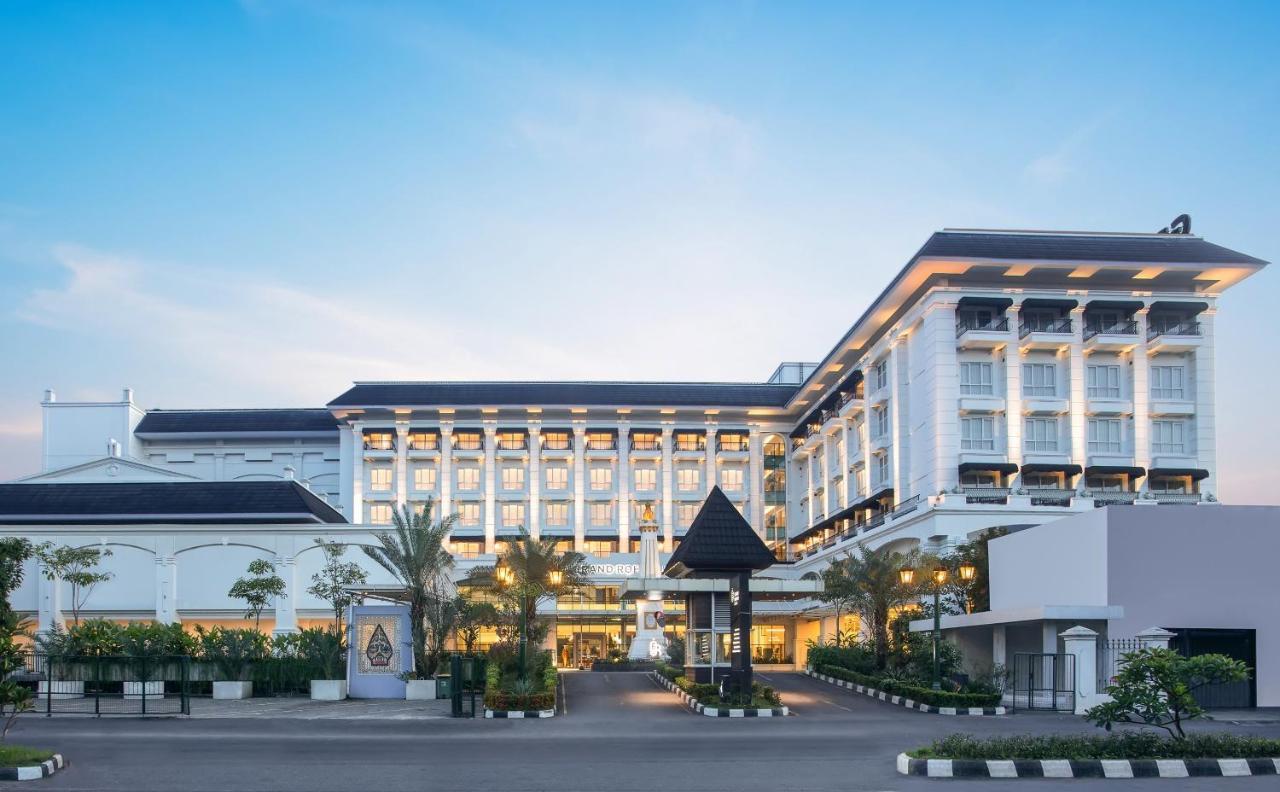 Grand Rohan Jogja Baturetno Exterior foto