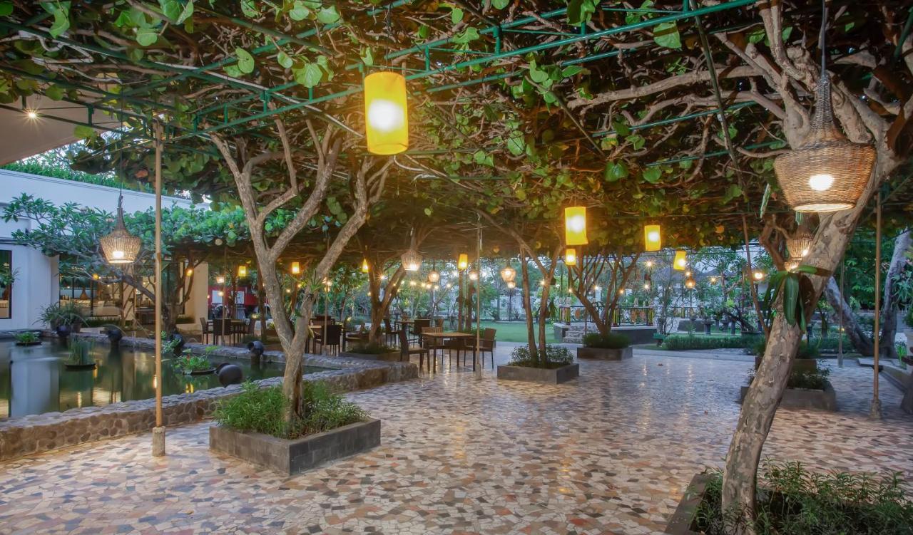Grand Rohan Jogja Baturetno Exterior foto