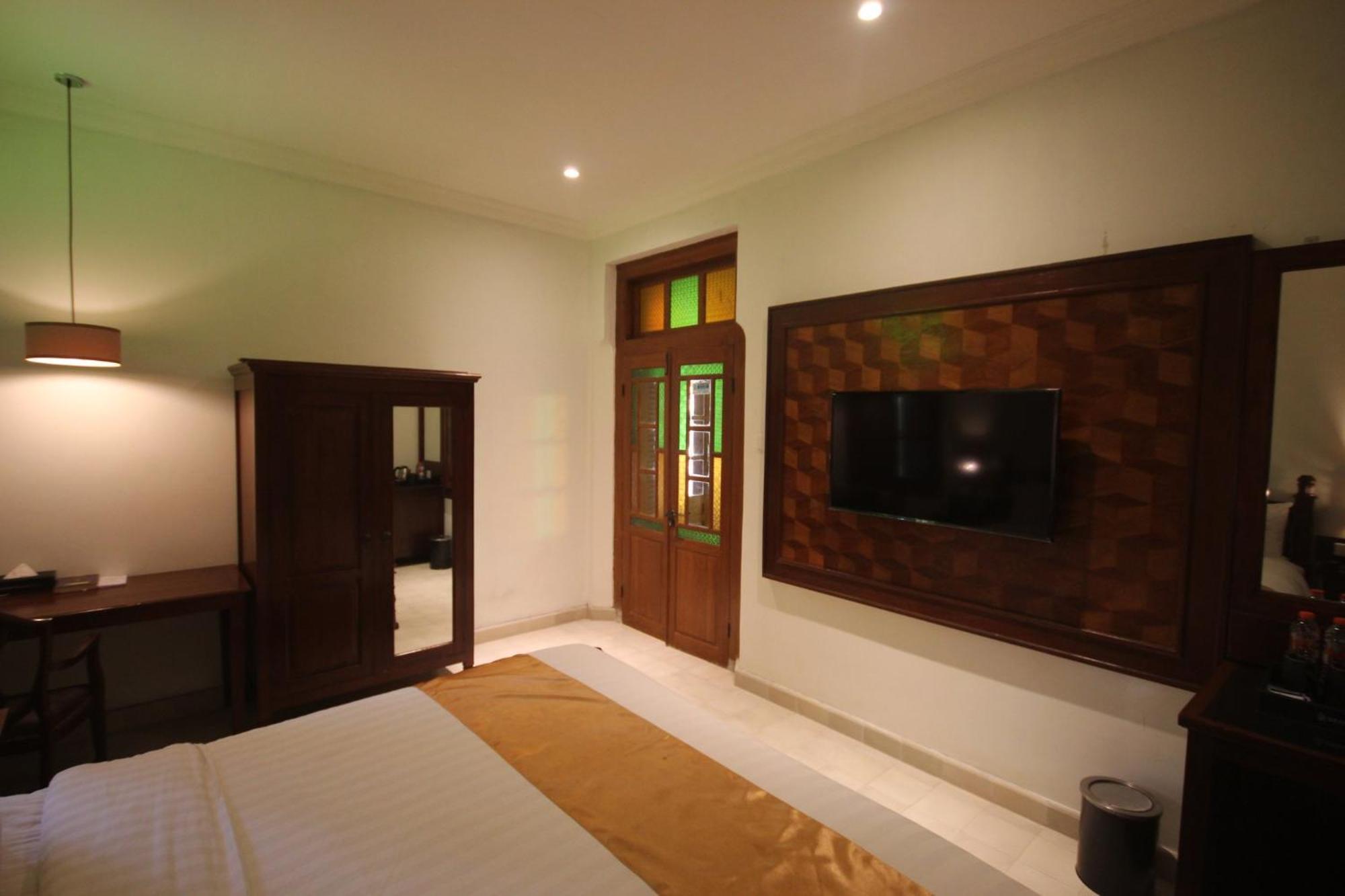 Grand Rohan Jogja Baturetno Exterior foto